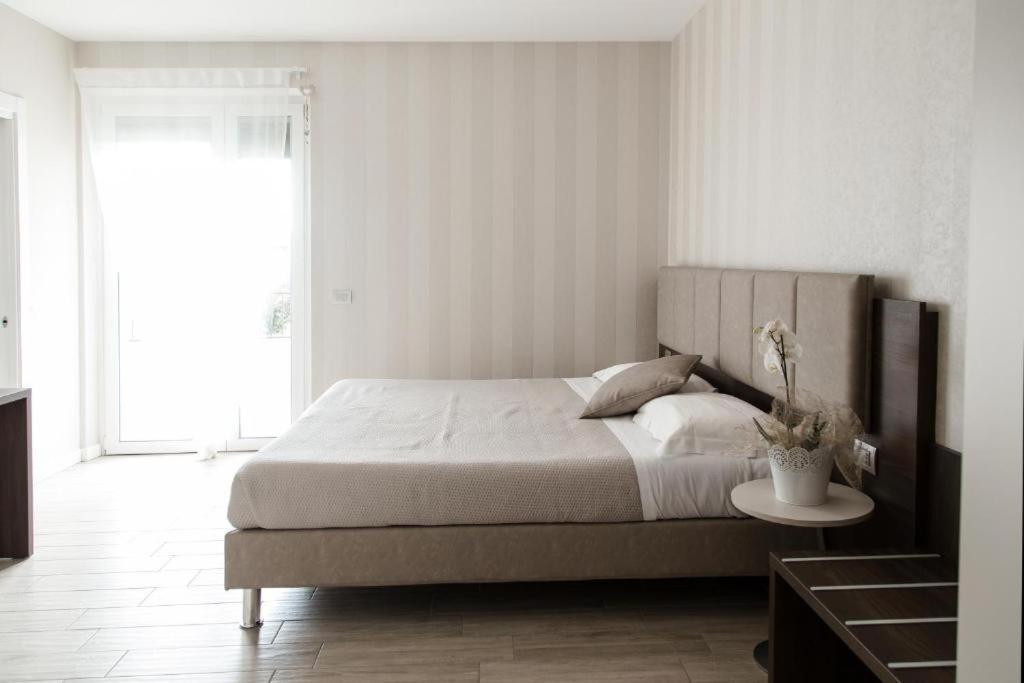 Residenza Angelica Bed & Breakfast Lazise Ngoại thất bức ảnh